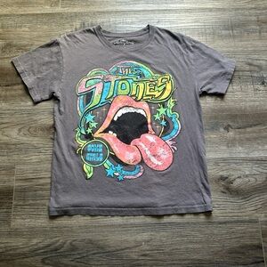 Women’s tee